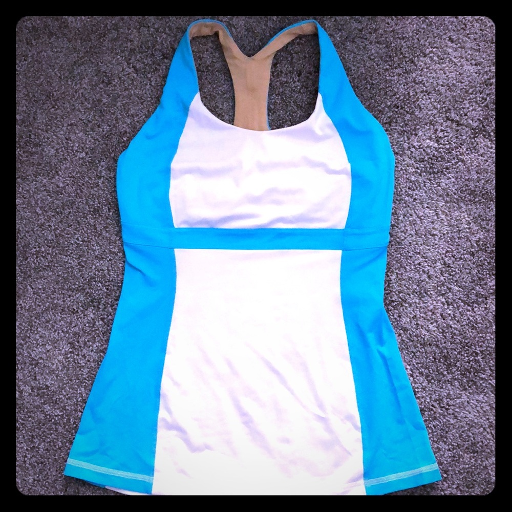 Lululemon tank size 6